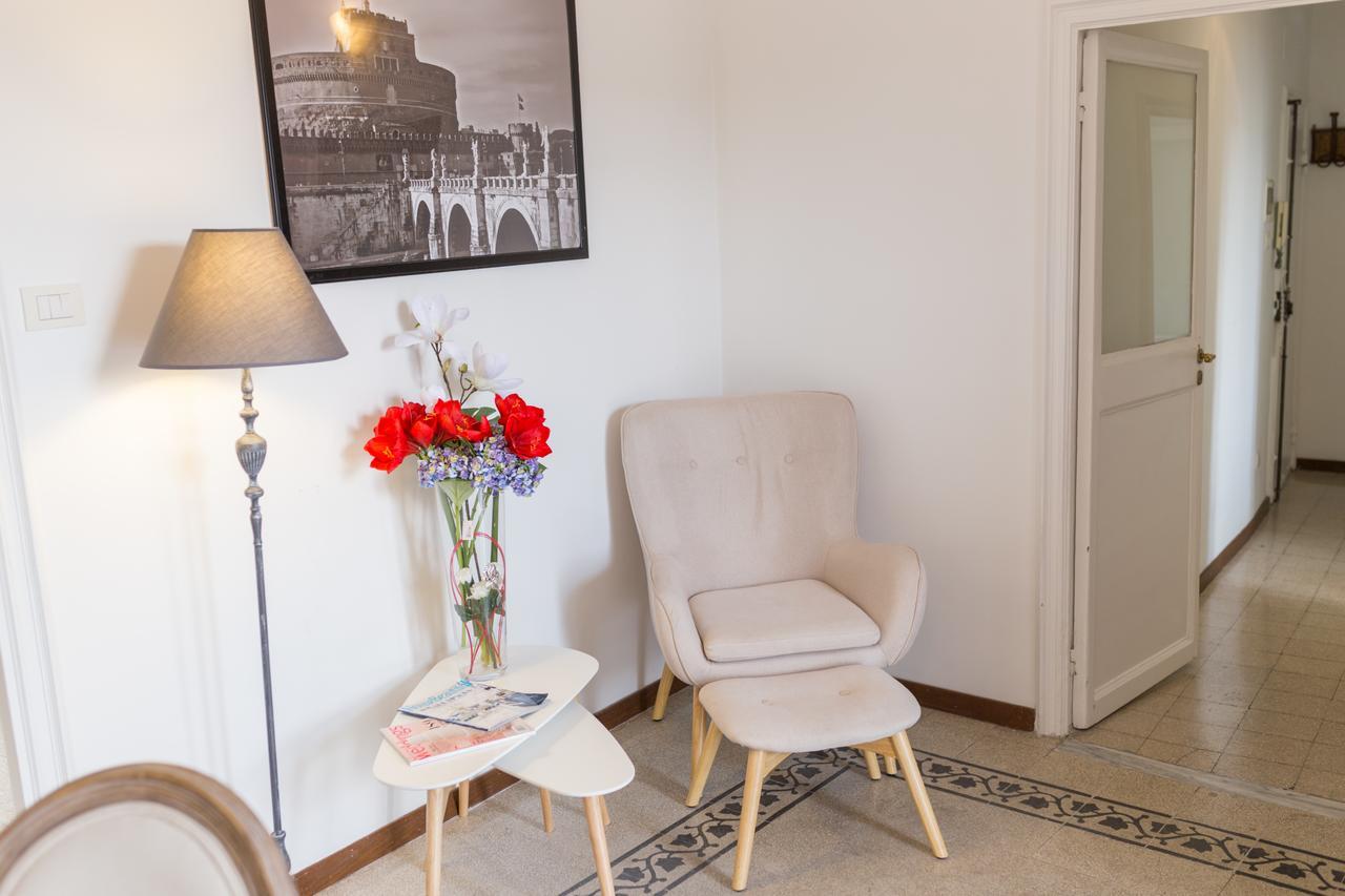 Pellegrino 75 Double Bedroom Rome Bagian luar foto